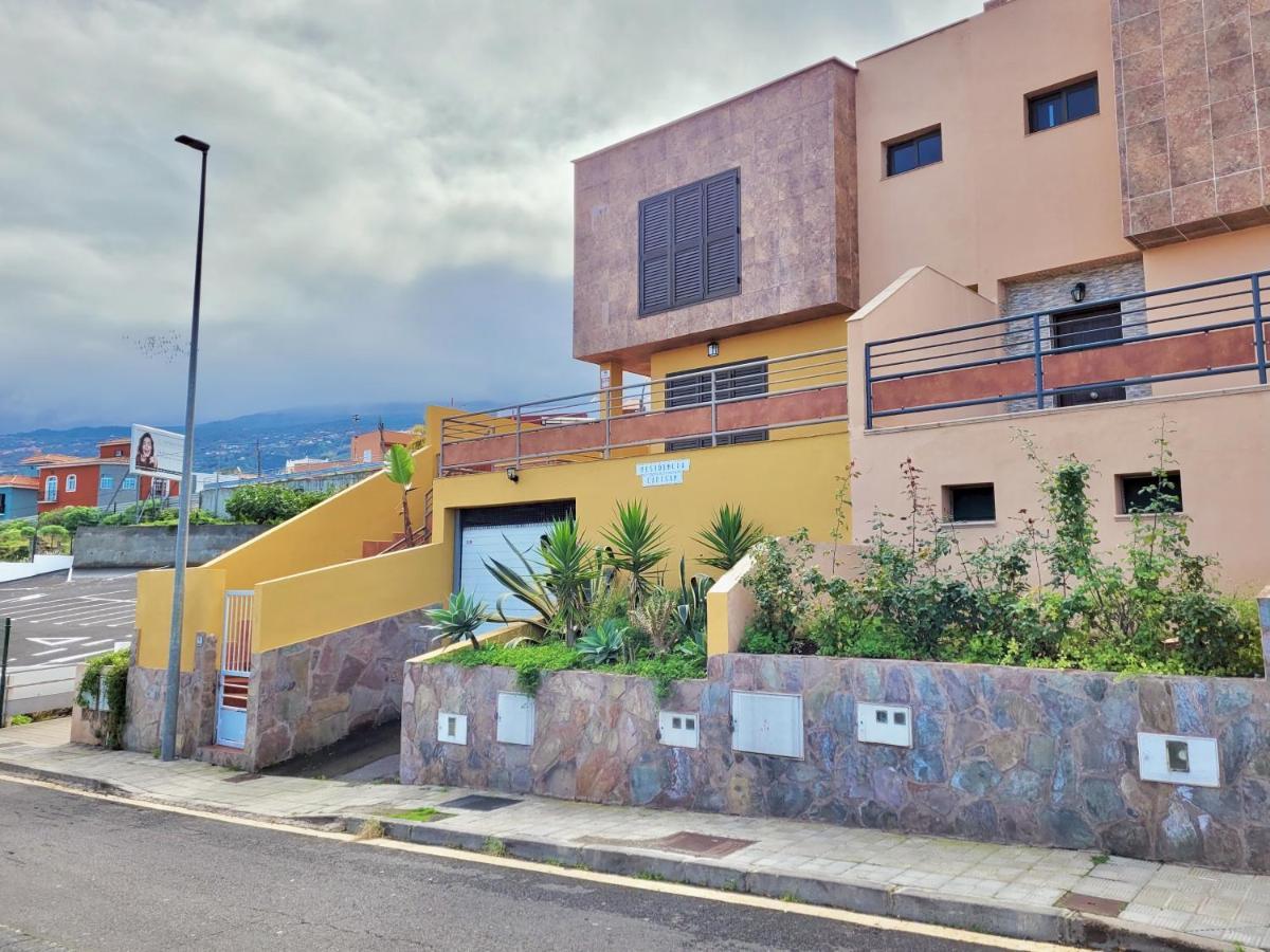 Los Briones Puerto de la Cruz  Esterno foto
